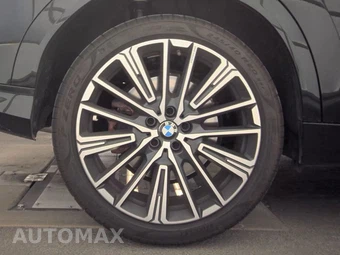 2026 BMW X2 Sports Activity Coupe M35i - miniatura 11
