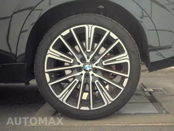 2026 BMW X2 Sports Activity Coupe M35i - miniatura 12