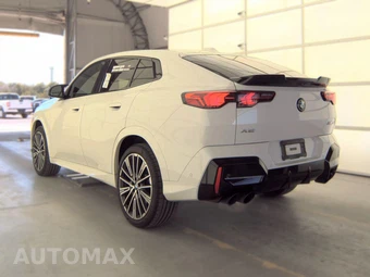 2026 BMW X2 Sports Activity Coupe M35i - miniatura 8