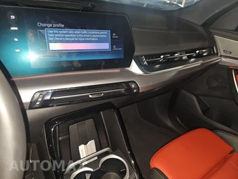 2026 BMW X2 Sports Activity Coupe M35i - miniatura 17