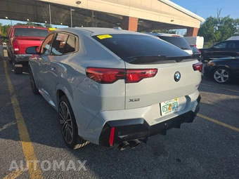 2026 BMW X2 Sports Activity Coupe M35i - miniatura 6