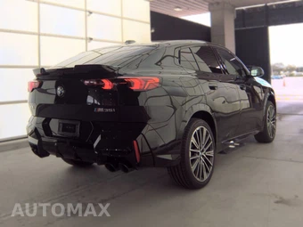 2026 BMW X2 Sports Activity Coupe M35i - miniatura 5