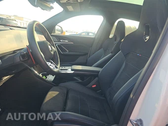 2026 BMW X2 Sports Activity Coupe M35i - miniatura 13