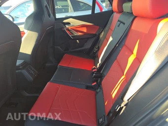 2026 BMW X2 Sports Activity Coupe M35i - miniatura 13