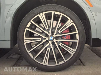 2026 BMW X2 Sports Activity Coupe M35i - miniatura 10