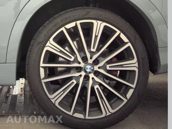 2026 BMW X2 Sports Activity Coupe M35i - miniatura 12