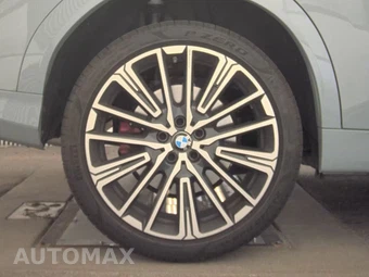 2026 BMW X2 Sports Activity Coupe M35i - miniatura 11