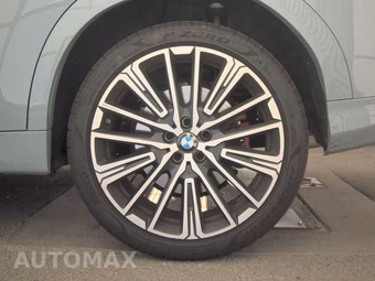 2026 BMW X2 Sports Activity Coupe M35i - miniatura 12