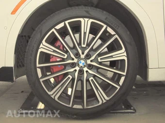 2026 BMW X2 Sports Activity Coupe M35i - miniatura 9