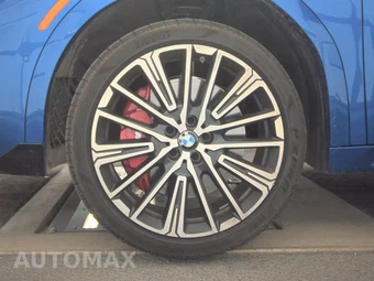 2026 BMW X2 Sports Activity Coupe M35i - miniatura 9