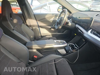 2026 BMW X2 Sports Activity Coupe M35i - miniatura 14