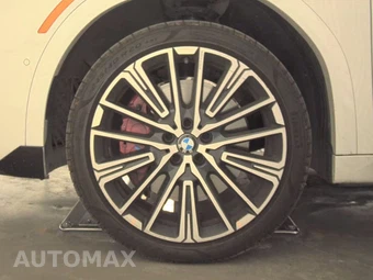 2026 BMW X2 Sports Activity Coupe M35i - miniatura 9