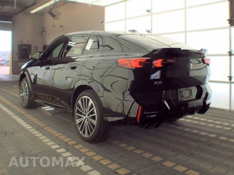 2026 BMW X2 Sports Activity Coupe M35i - miniatura 8
