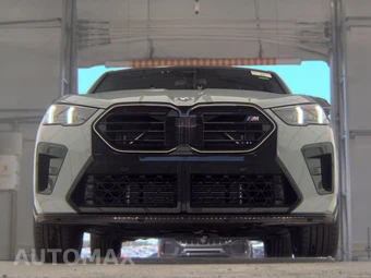 2026 BMW X2 Sports Activity Coupe M35i - miniatura 3