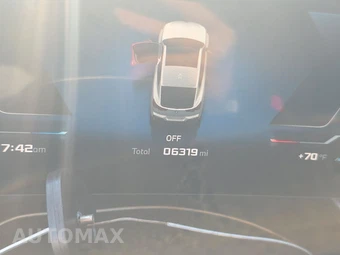 2026 BMW X2 Sports Activity Coupe M35i - miniatura 12