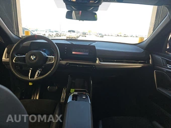2026 BMW X2 Sports Activity Coupe M35i - miniatura 11