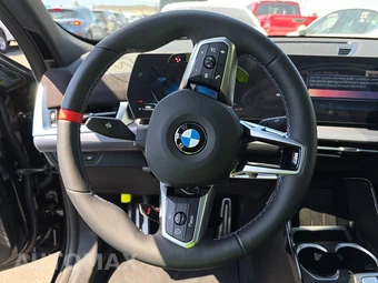 2026 BMW X2 Sports Activity Coupe M35i - miniatura 10