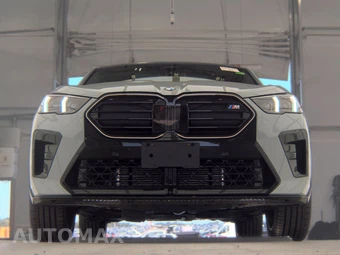 2026 BMW X2 Sports Activity Coupe M35i - miniatura 3