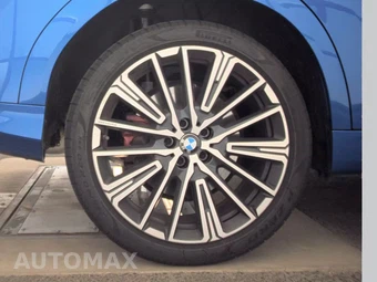 2026 BMW X2 Sports Activity Coupe M35i - miniatura 11