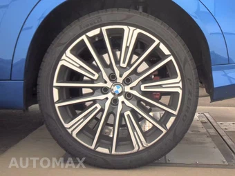 2026 BMW X2 Sports Activity Coupe M35i - miniatura 12