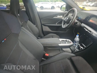2026 BMW X2 Sports Activity Coupe M35i - miniatura 14