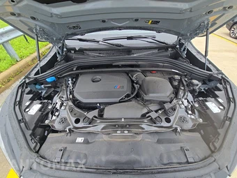 2026 BMW X2 Sports Activity Coupe M35i - miniatura 16