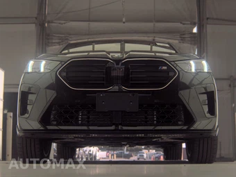 2026 BMW X2 Sports Activity Coupe M35i - miniatura 3