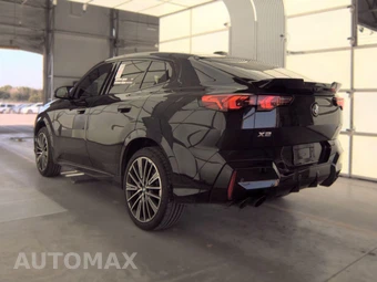 2026 BMW X2 Sports Activity Coupe M35i - miniatura 8