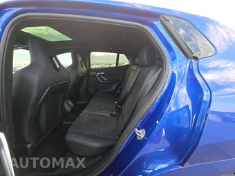 2026 BMW X2 Sports Activity Coupe M35i - miniatura 13
