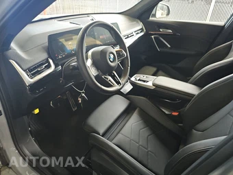 2026 BMW X2 Sports Activity Coupe xDrive28i M SPORT LINE - miniatura 17