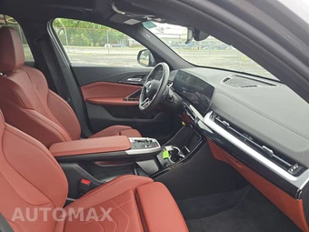 2026 BMW X2 Sports Activity Coupe xDrive28i M SPORT LINE - miniatura 8