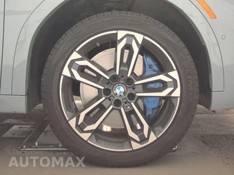 2026 BMW X2 Sports Activity Coupe xDrive28i M SPORT LINE - miniatura 10