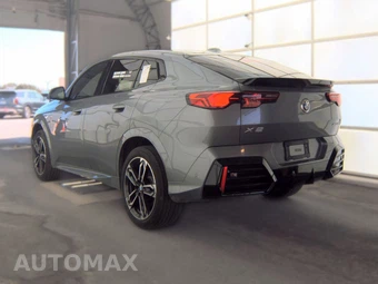 2026 BMW X2 Sports Activity Coupe xDrive28i M SPORT LINE - miniatura 8
