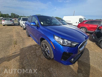 2026 BMW X2 Sports Activity Coupe xDrive28i M SPORT LINE - miniatura 3