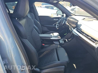 2026 BMW X2 Sports Activity Coupe xDrive28i M SPORT LINE - miniatura 8