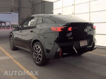 2026 BMW X2 Sports Activity Coupe xDrive28i - miniatura 8