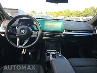 2026 BMW X2 Sports Activity Coupe xDrive28i - miniatura 17