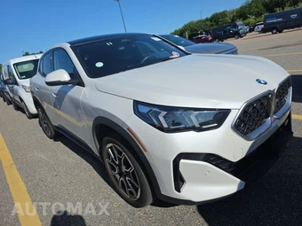 2026 BMW X2 Sports Activity Coupe xDrive28i - miniatura 3