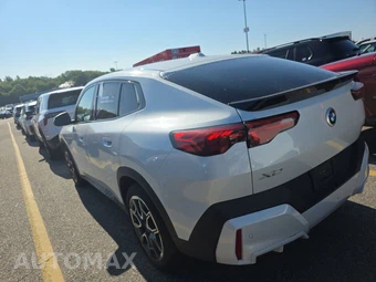 2026 BMW X2 Sports Activity Coupe xDrive28i - miniatura 6