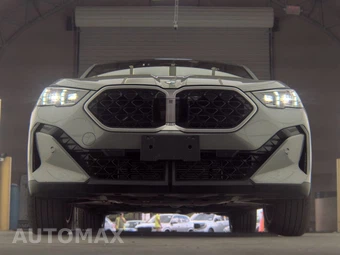 2026 BMW X2 Sports Activity Coupe xDrive28i - miniatura 3