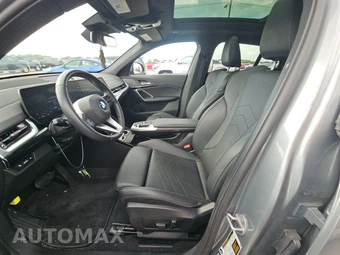 2026 BMW X2 Sports Activity Coupe xDrive28i - miniatura 13