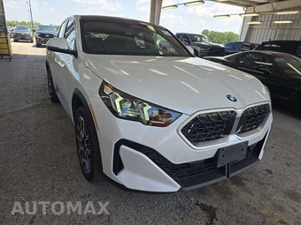 2026 BMW X2 Sports Activity Coupe xDrive28i - miniatura 3