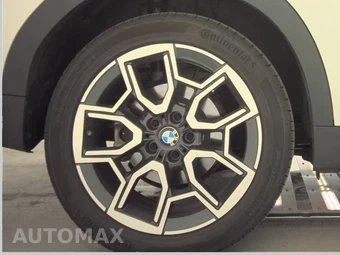 2026 BMW X2 Sports Activity Coupe xDrive28i - miniatura 11