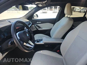 2026 BMW X2 Sports Activity Coupe xDrive28i - miniatura 12
