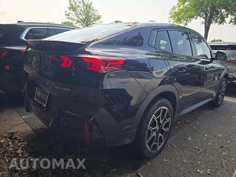 2026 BMW X2 Sports Activity Coupe xDrive28i - miniatura 3