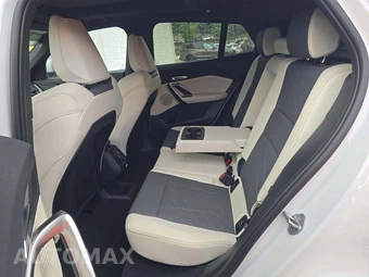 2026 BMW X2 Sports Activity Coupe xDrive28i - miniatura 13