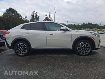2026 BMW X2 Sports Activity Coupe xDrive28i - miniatura 4
