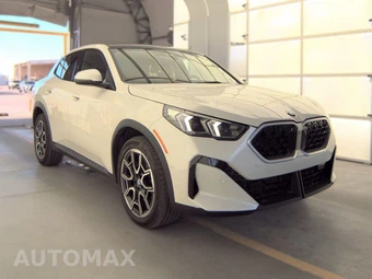 2026 BMW X2 Sports Activity Coupe xDrive28i - miniatura 3