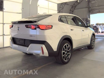2026 BMW X2 Sports Activity Coupe xDrive28i - miniatura 4