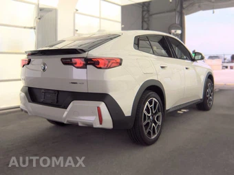 2026 BMW X2 Sports Activity Coupe xDrive28i - miniatura 5